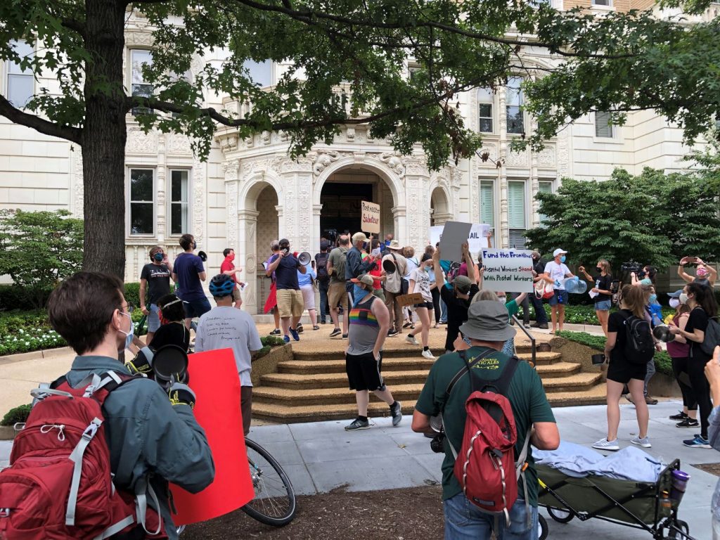 Louis DeJoy Washington Apartment Protest August 2020